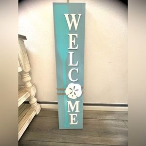 Welcome sign